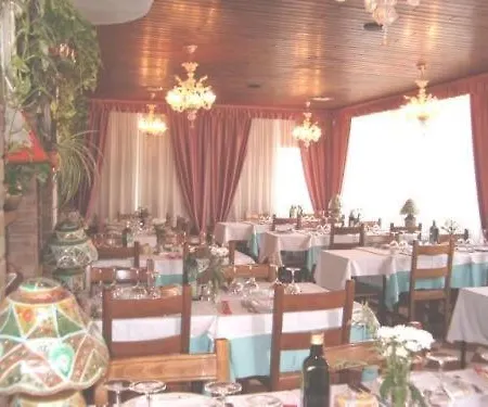 Byron Laguna Hotel 2*