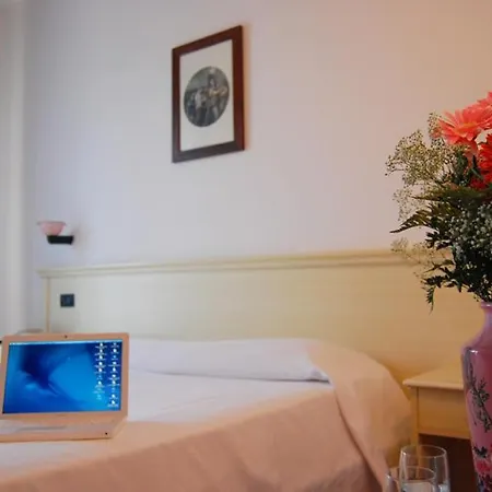 Hotel Byron Laguna Venice